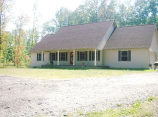 5144 New London Rd, Geneva, OH 44041