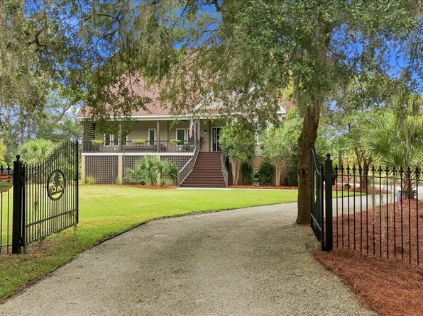 8539 Pope Landing Rd, Edisto Island, SC 29438