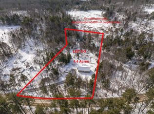 294 Meaderboro Rd, Farmington, NH 03835