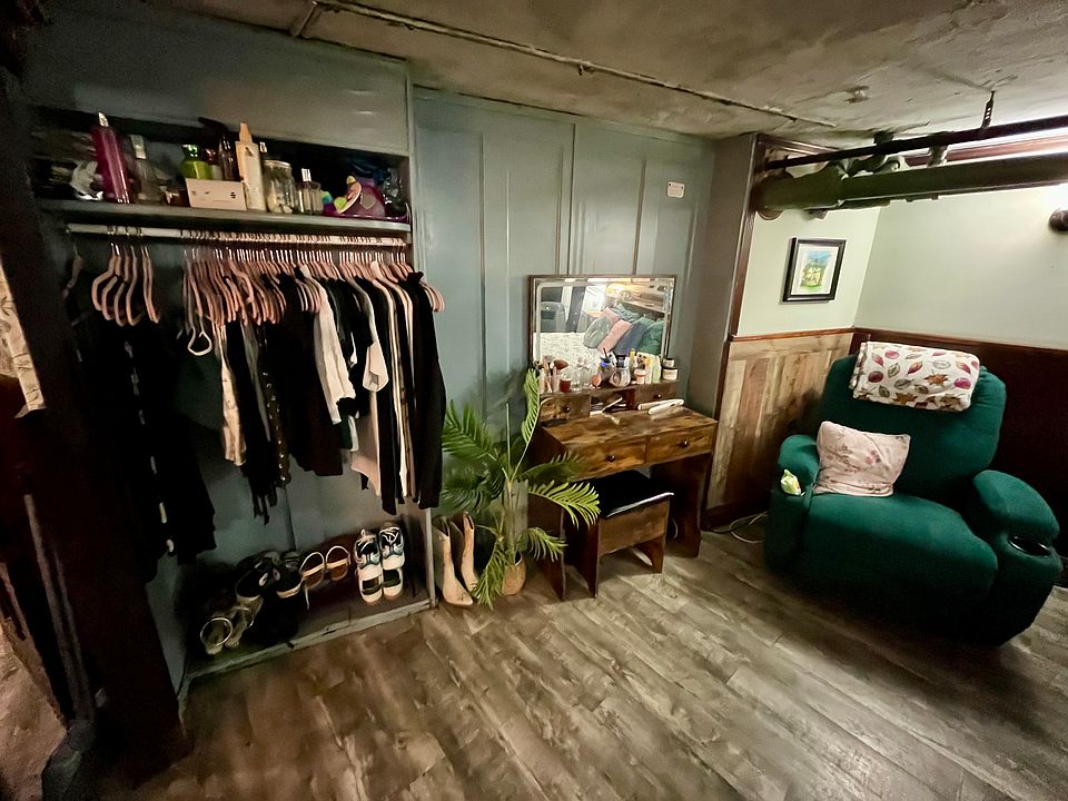 1st image of 1426 W Highland Ave #Basement