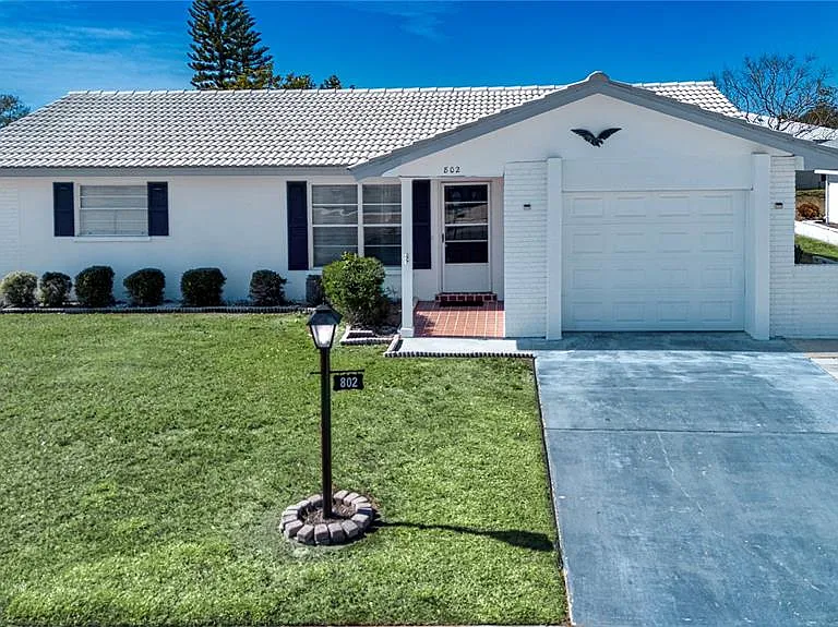 802 Buttonwood Dr — Photo 5