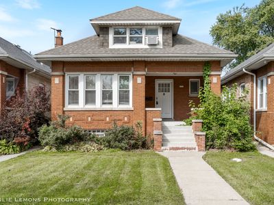 1221 Hayes Ave, Oak Park, IL, 60302