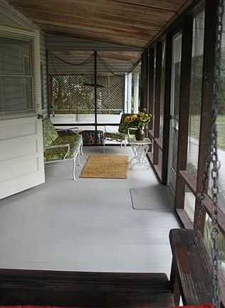 3rd image of 1098 Arvin Ln