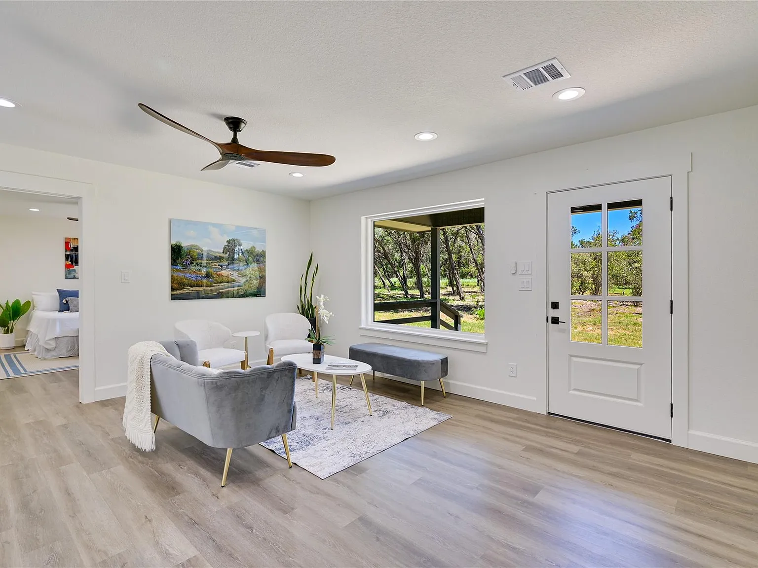 2 bed, 2.0 bath, 1200 sqft, $2,500 — Photo 3
