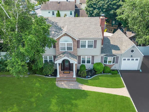 163 Harrison Avenue, Bethpage, NY 11714