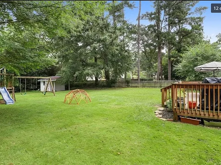 2207 Clearwater Dr SE — Photo 12