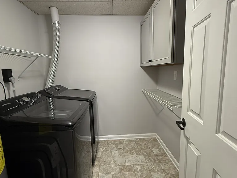 107 Hamilton Ave #107 — Photo 8