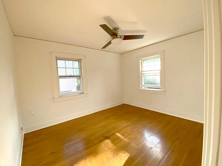 322 Lincoln Ave — Photo 16