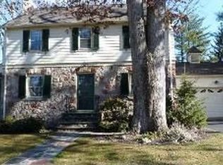 30 Birdseye Gln, Verona, NJ 07044