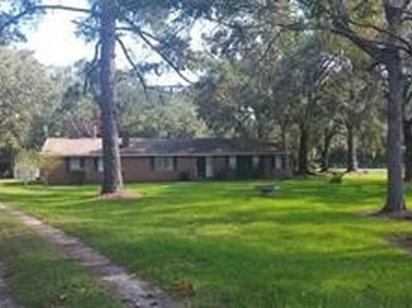 610 Canal Rd, Brunswick, GA 31525