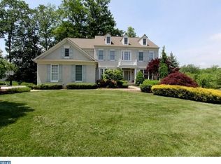 12 John Beal Dr, Garnet Valley, PA 19060