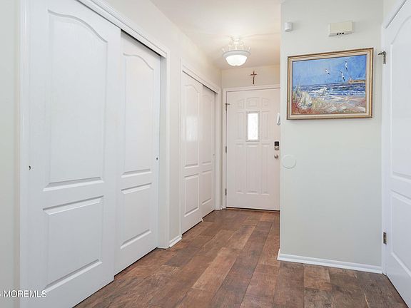 5th image of 40 Lenny Court