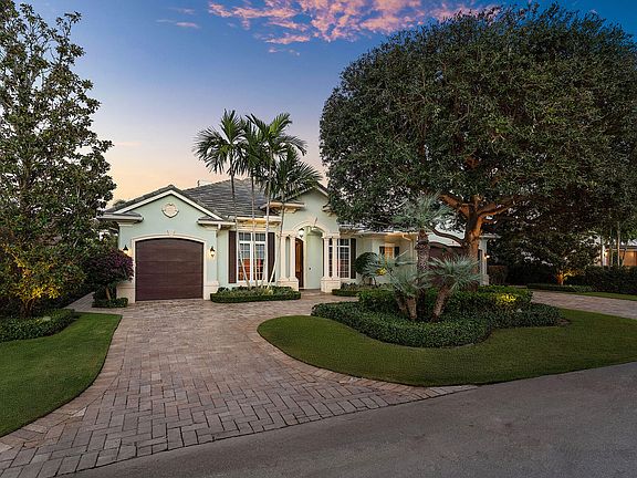2nd image of 2460 Queen Palm Road