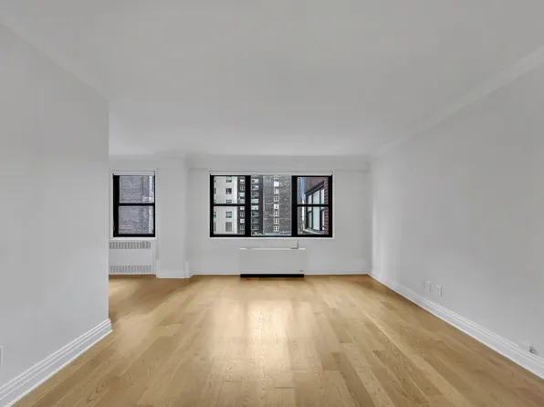 141 East 33rd Street image 1 of 8