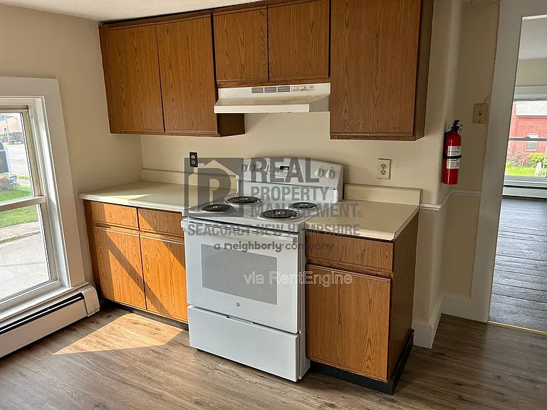 136 Front St #3 — Photo 5