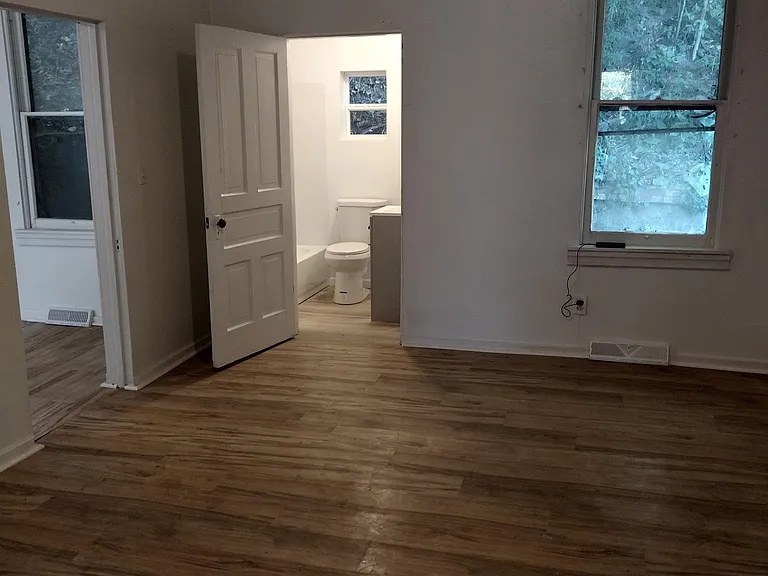 450 Card Ave #1 — Photo 2