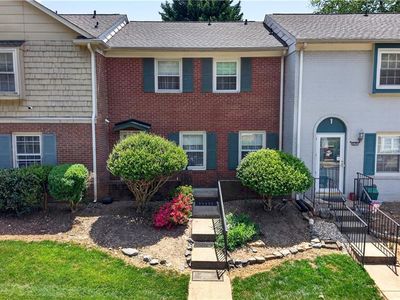 2962 Saint Marks Rd APT E, Winston Salem, NC, 27103