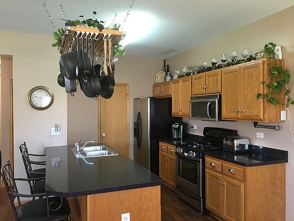 5th image of 16737 S Hazelwood Dr
