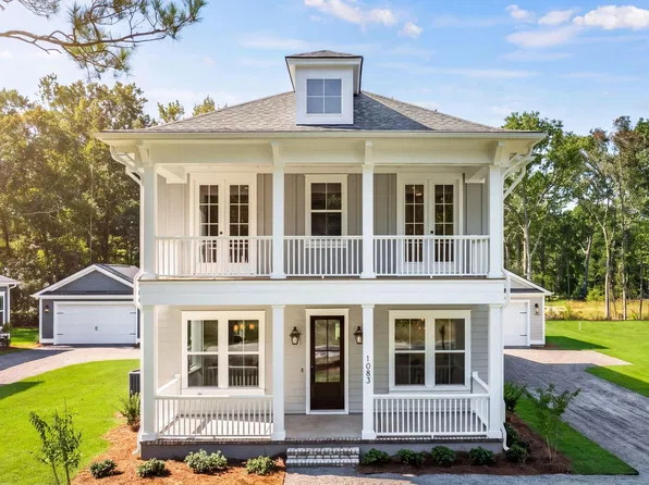 1083 Gadsdenville Rd, Awendaw, SC 29429