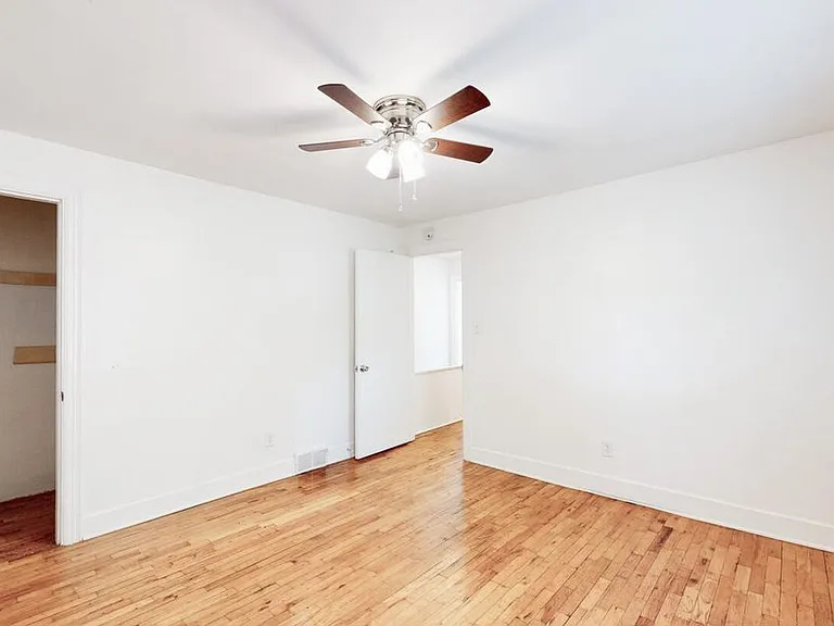 307 Hillsboro Ave #307 — Photo 31