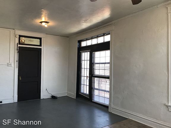 3rd image of 3185 S Grand Blvd APT 301