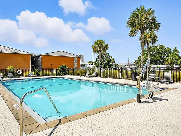 Gulf Terrace Dr — Photo 21