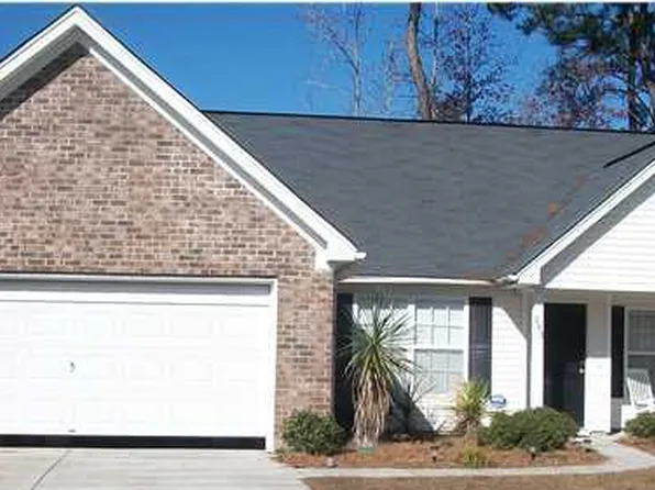 303 Eagleston Dr, Moncks Corner, SC 29461