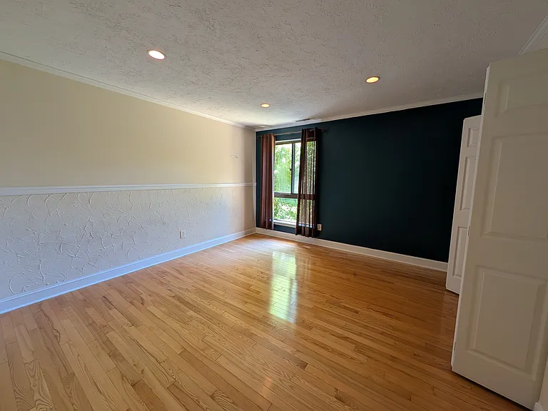 23 Siegtown Rd #7F — Photo 3