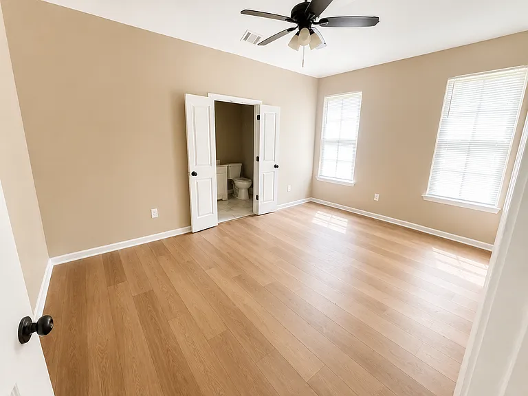 1526 Livewell Cir — Photo 2