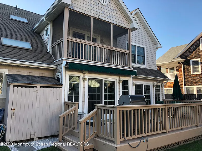 417 Main Ave — Photo 15