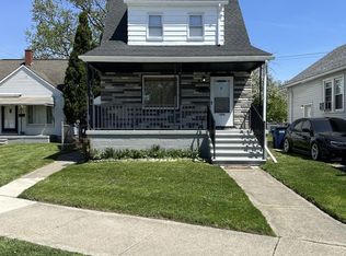 1430 Montie Rd, Lincoln Park, MI 48146