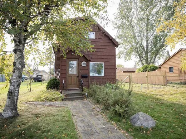 1912 E 3rd St, Superior, WI 54880