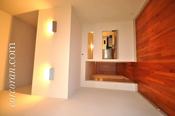 Rented by Corcoran | media 32