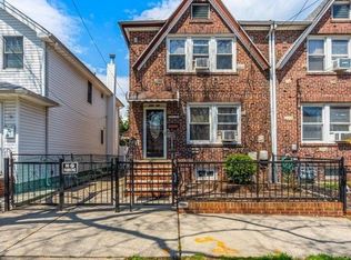 151-25 14th Ave, Flushing, NY 11357
