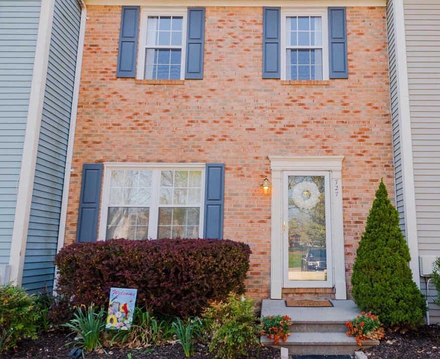 1st image of 727 Marianne Ln