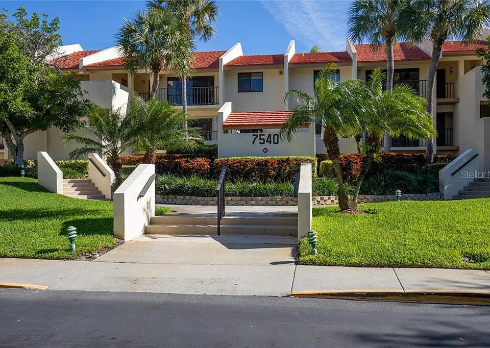 7540 Sunshine Skyway Ln S Saint Petersburg FL | Zillow