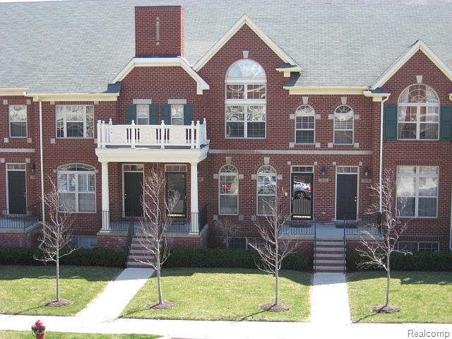 1st image of 3279 Camden Dr #1