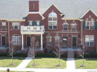 3279 Camden Dr #1, Troy, MI 48084