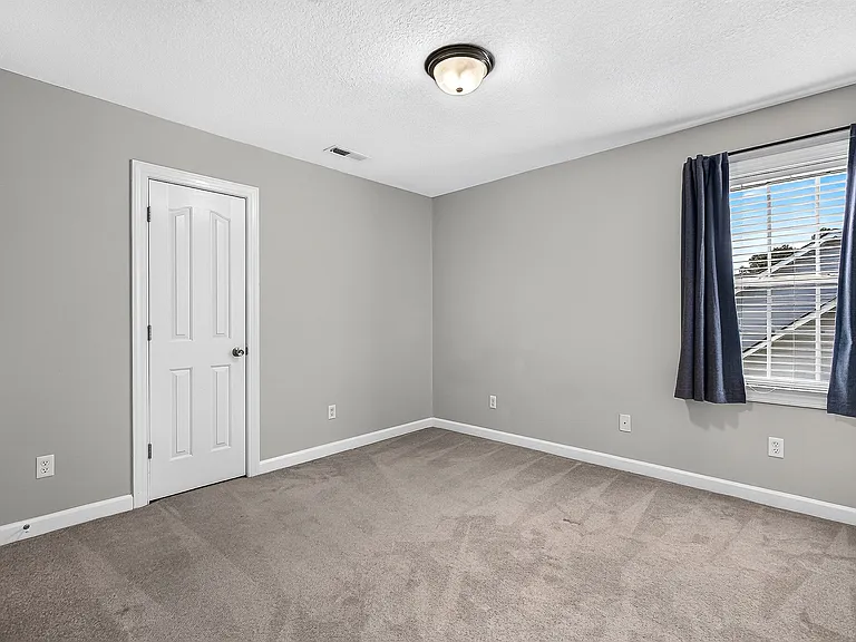 217 Stagecoach Dr — Photo 25