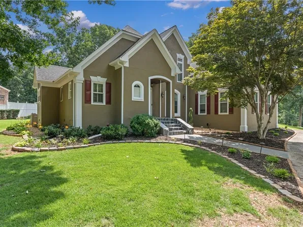 34 Hickory Gln, Villa Rica, GA 30180