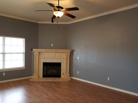 3rd image of 4404 Brooklyn Ave