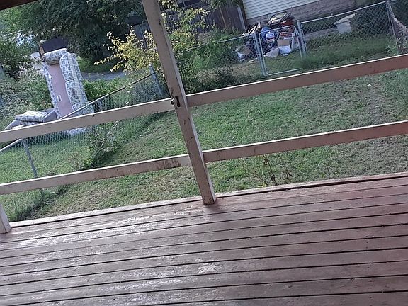 2nd image of 139-141 Edgar Ave