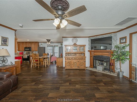 4th image of 9658 Panther Creek Rd