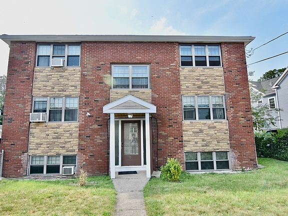 3rd image of 90 E Squantum St #4