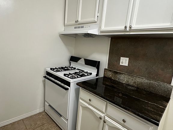 5th image of 10912 Crenshaw Blvd APT 1