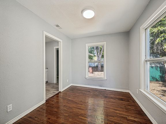5th image of 2309 Fincher Rd
