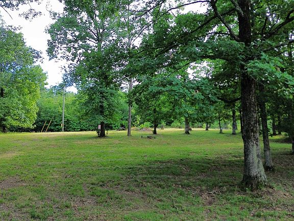 5th image of 178 Eatonwood Ln