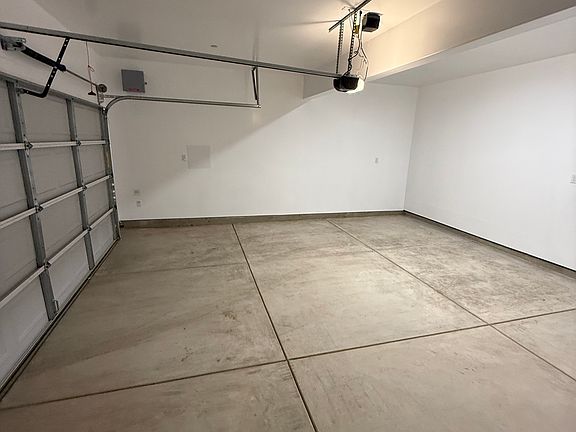 3rd image of 1737 River Vista Way