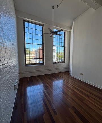 3rd image of 920 Poeyfarre St APT 115