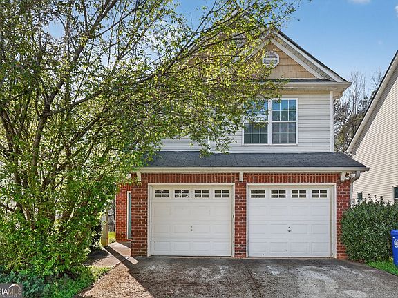 2nd image of 3885 Riverside Pkwy